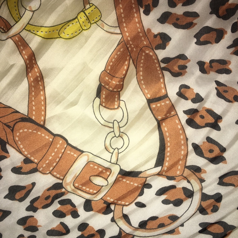 London Scarf - Picture 3 of 6